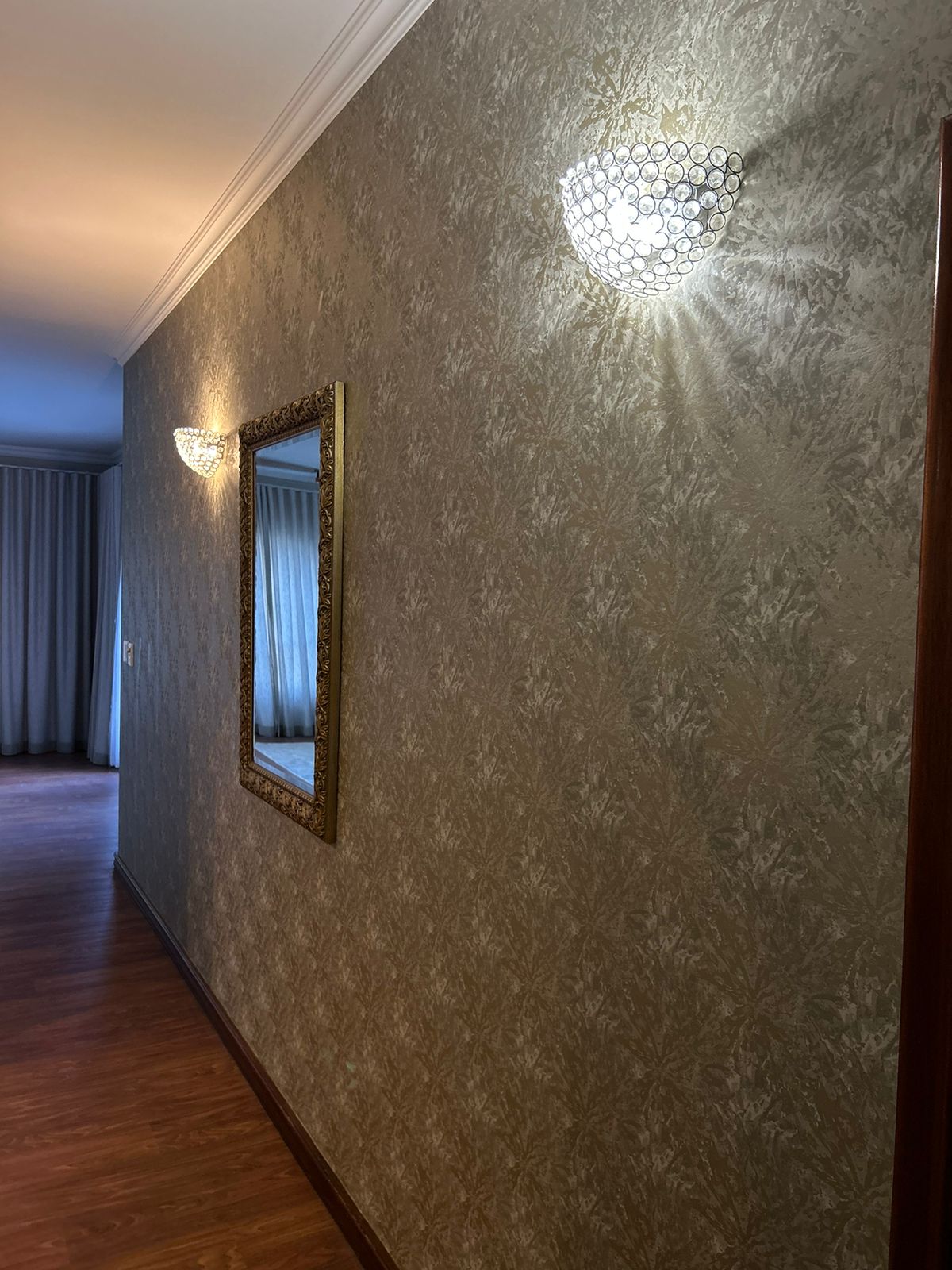 Decor With Soft Lighting