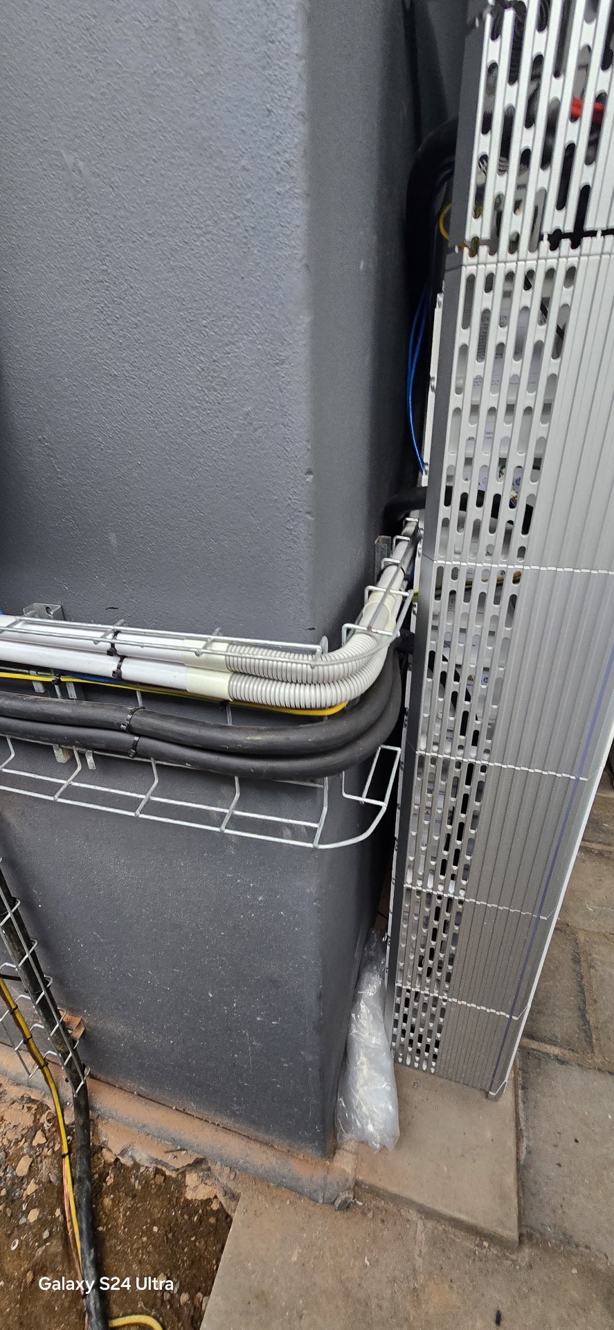 Cable Tray & Conduit Management