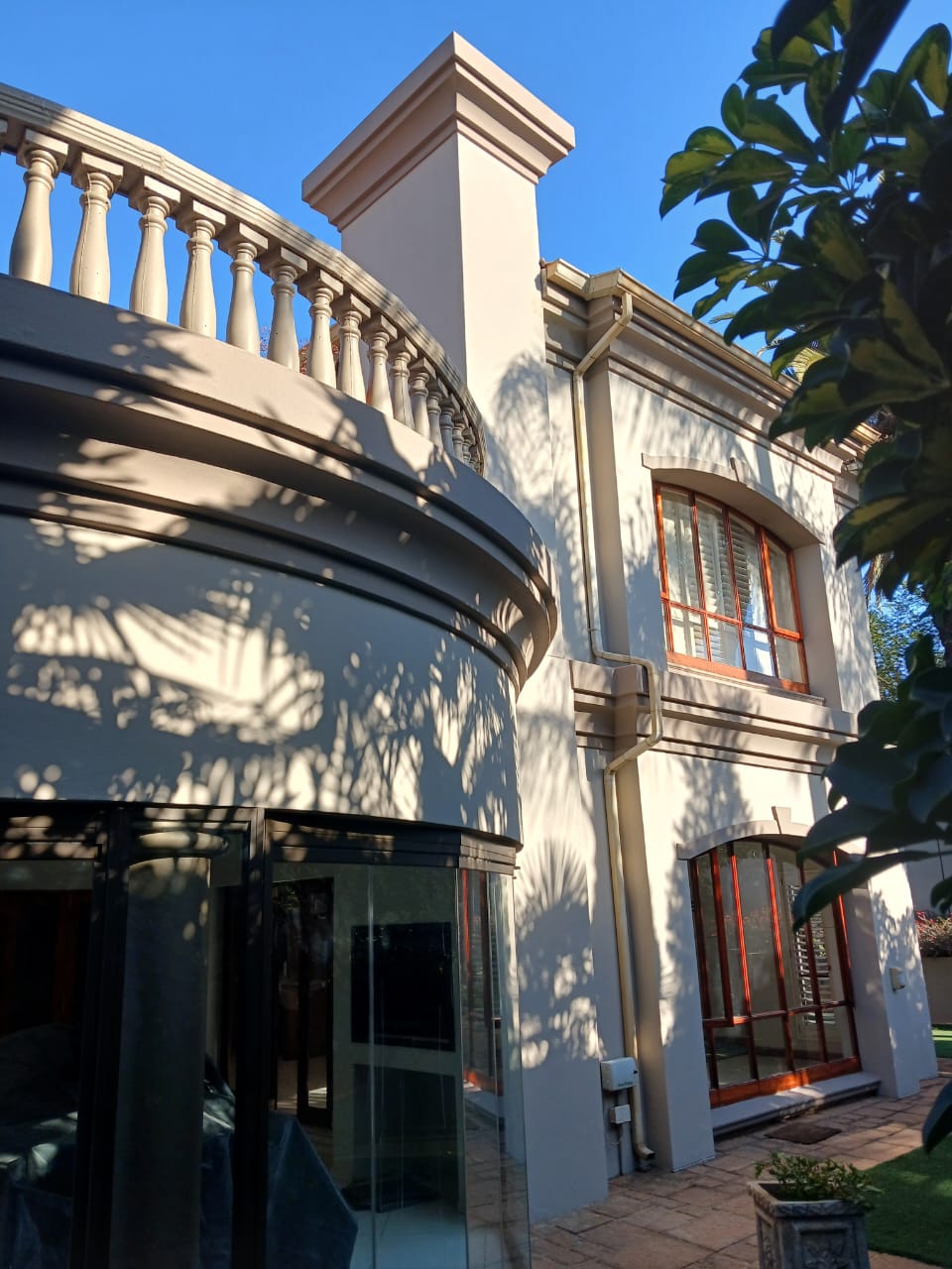 Balustrade Balcony & Chimney Restoration