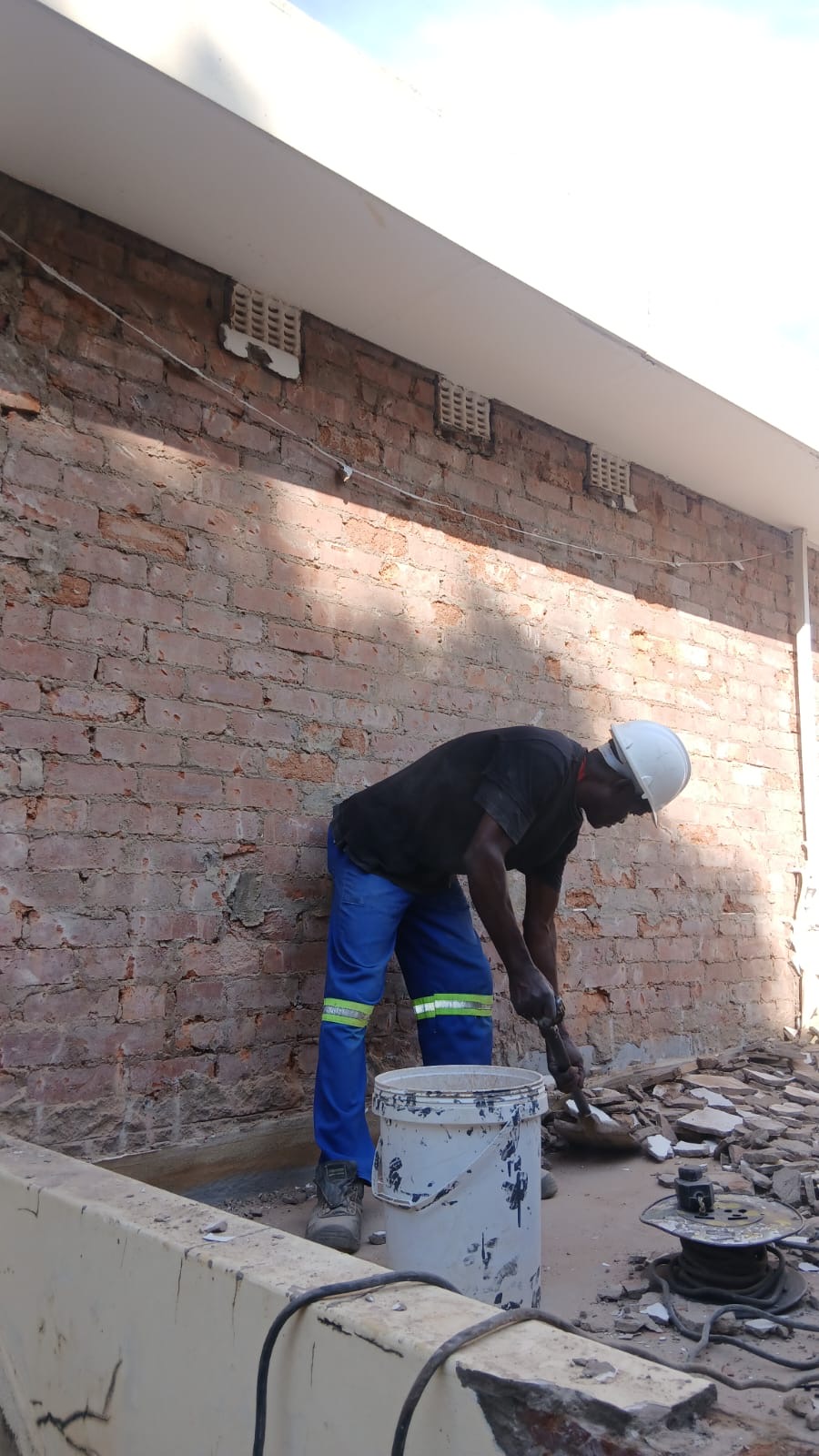 Bricklaying & Plastering