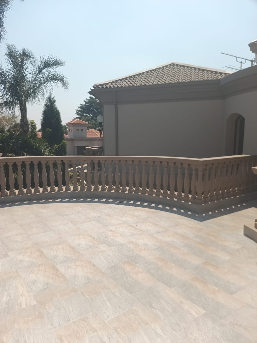 Travertine Balcony Terrace & Balustrade